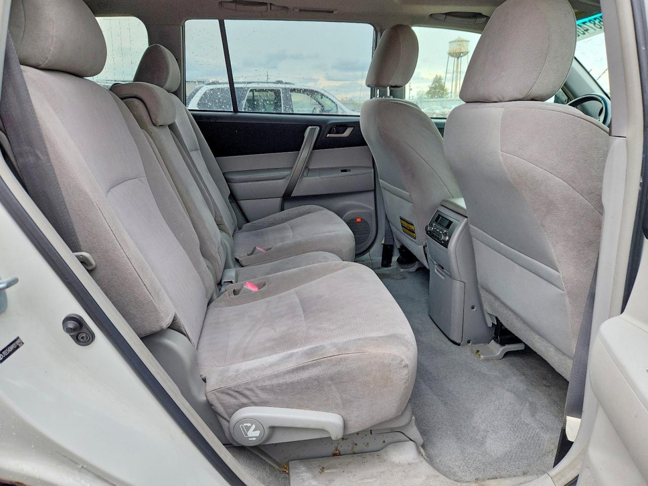 2009 TOYOTA HIGHLANDER