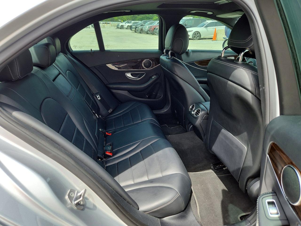 2018 MERCURY 300