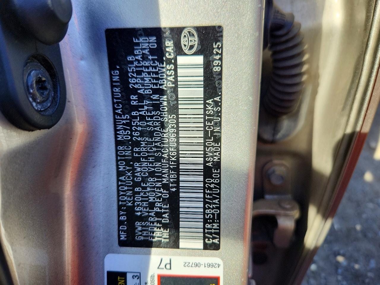 2015 TOYOTA CAMRY