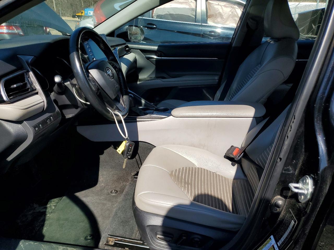 2022 TOYOTA CAMRY