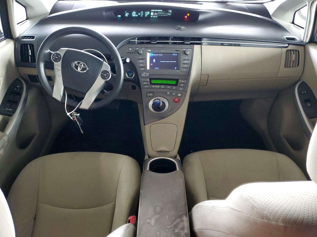 2012 TOYOTA PRIUS