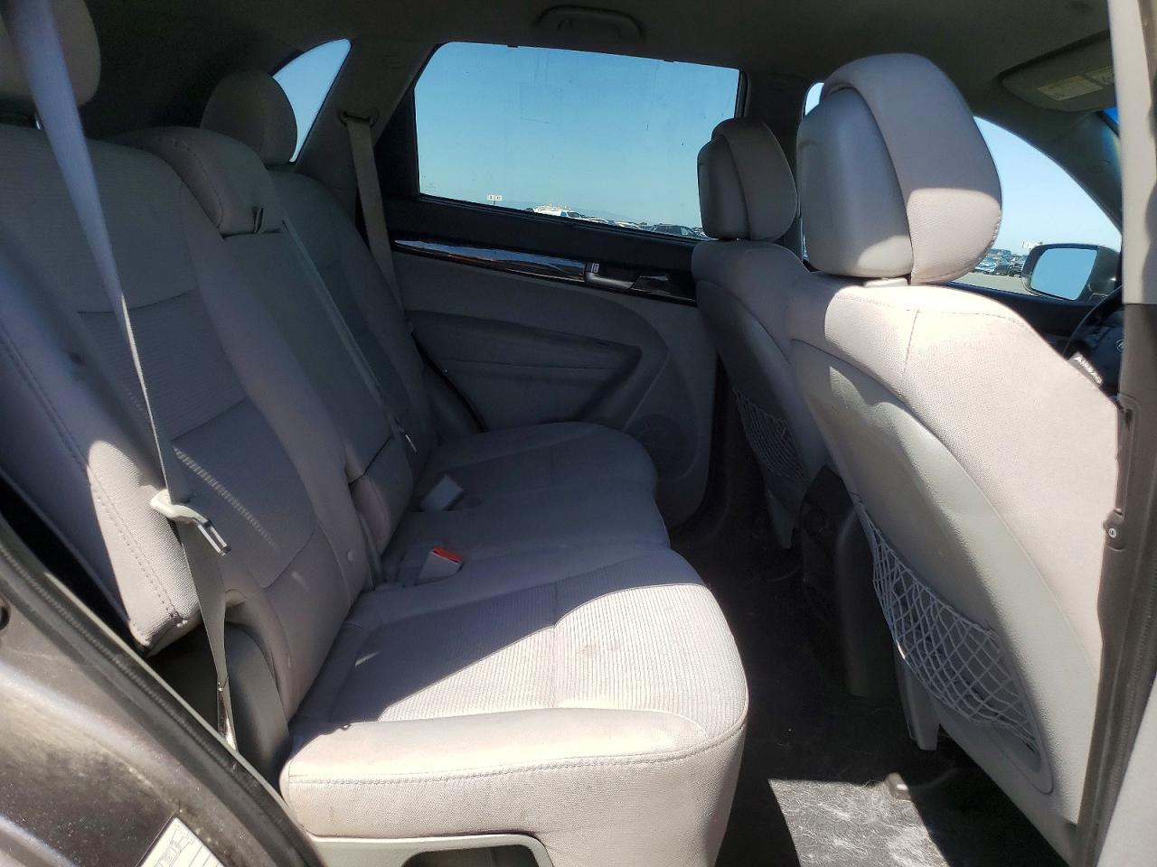 2014 KIA SORENTO