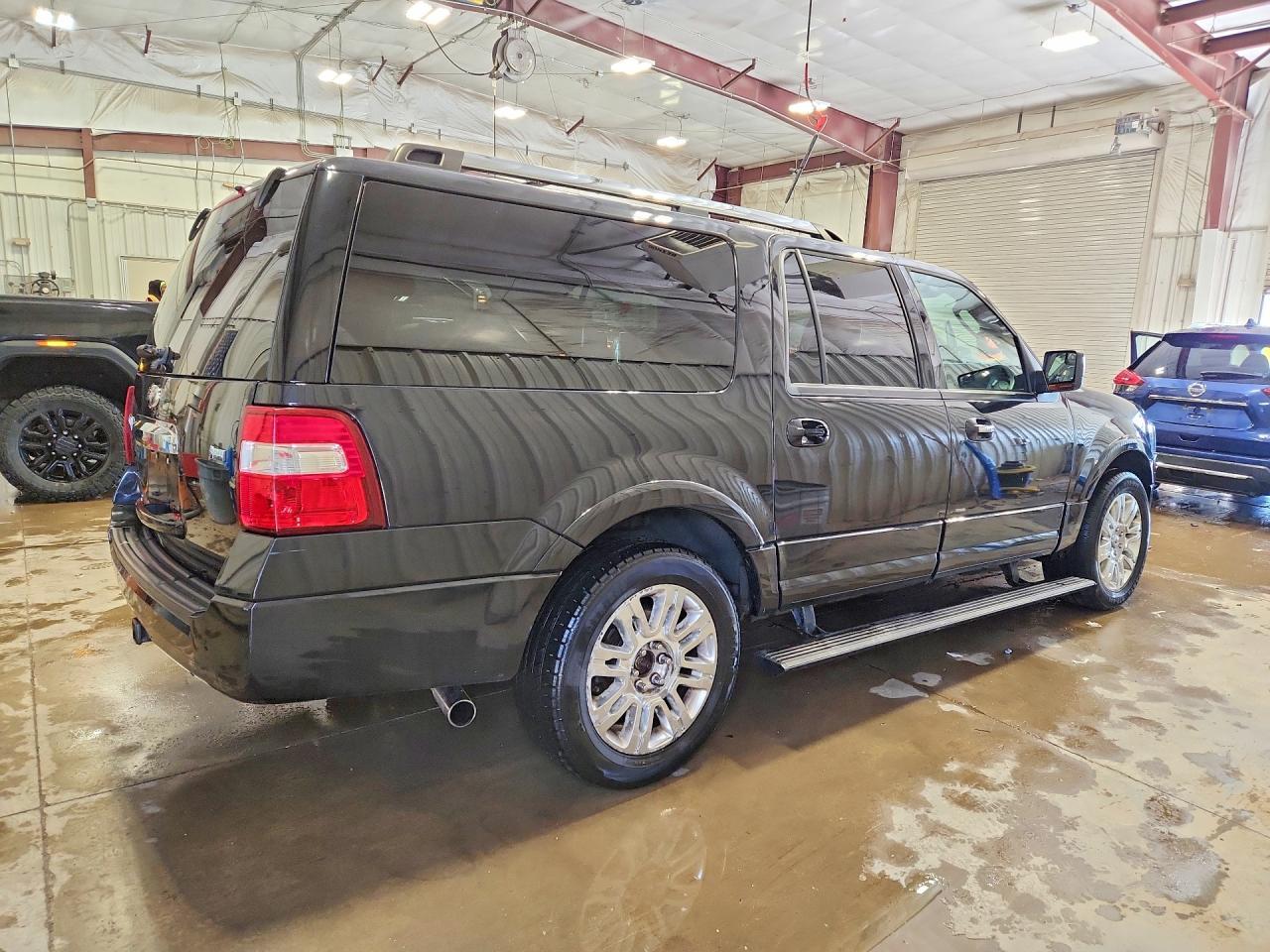 2013 FORD Expedition