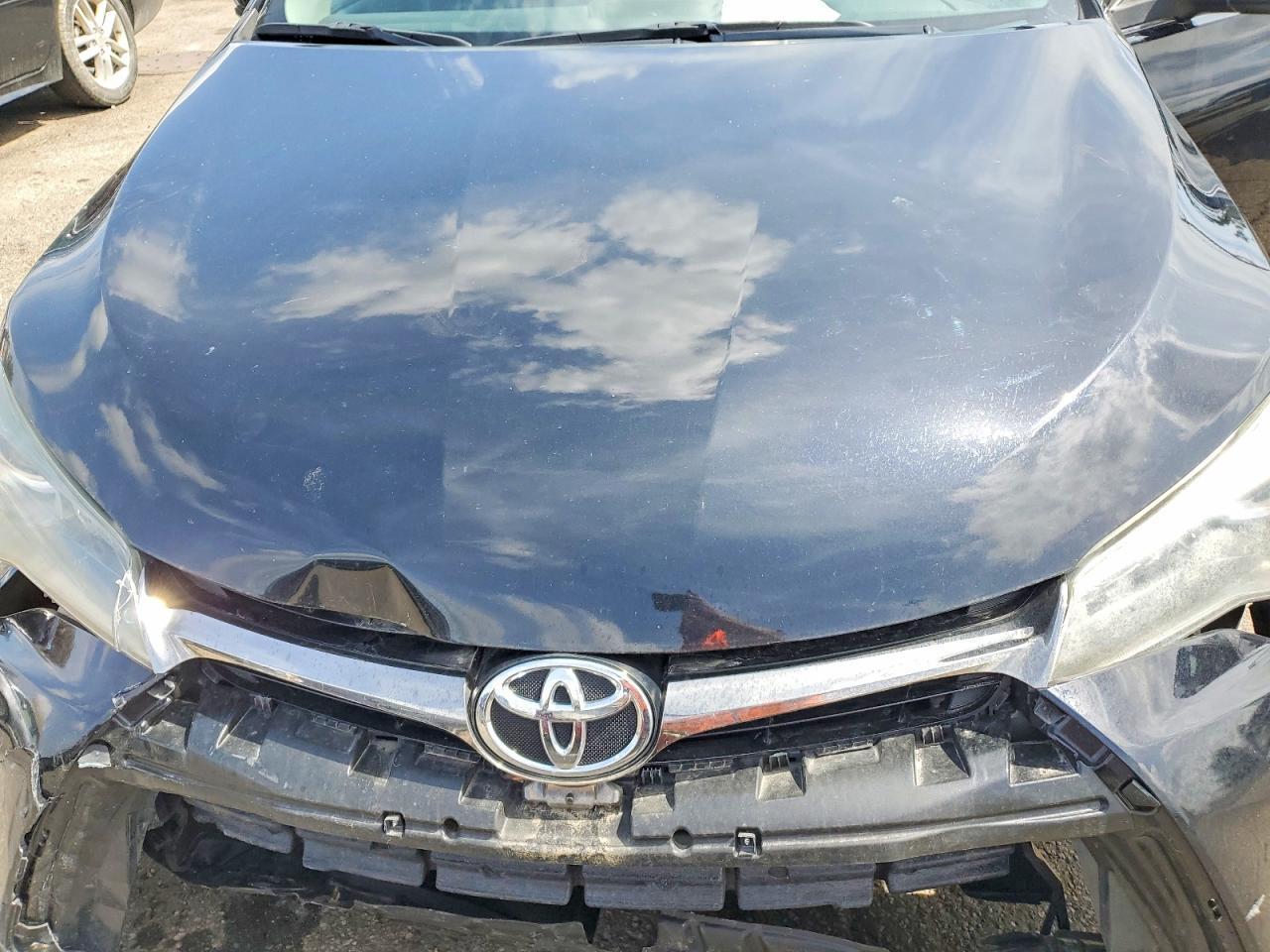 2015 TOYOTA CAMRY