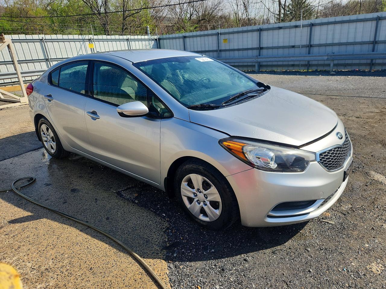 2016 KIA FORTE