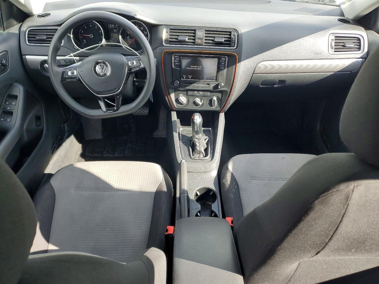 2017 VOLKSWAGEN JETTA