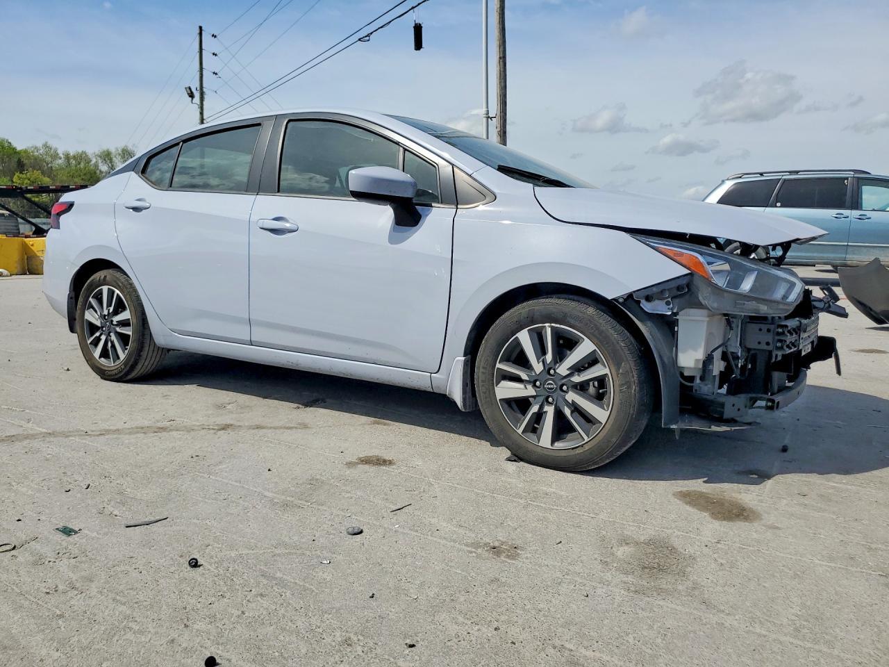 2024 NISSAN VERSA