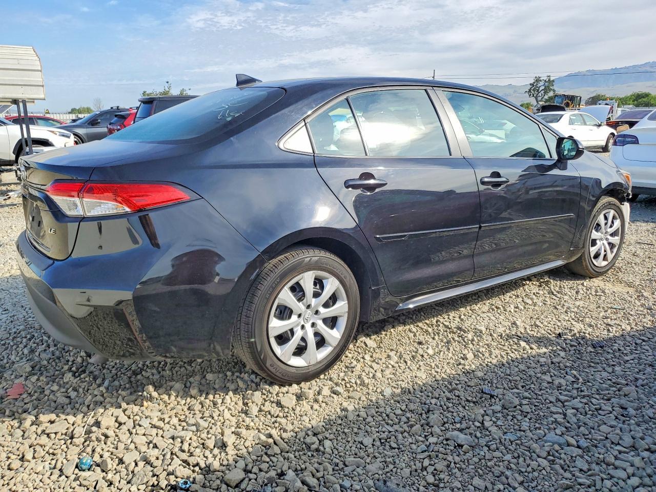 2024 TOYOTA COROLLA