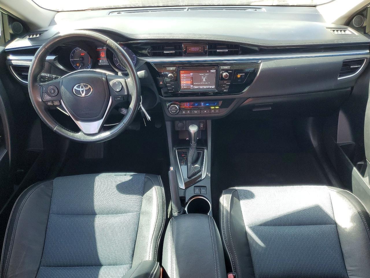2015 TOYOTA COROLLA