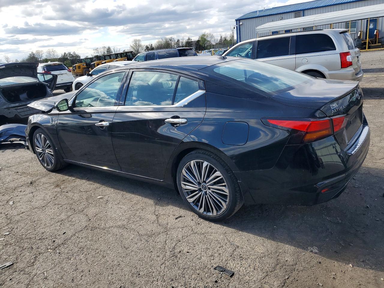 2023 NISSAN ALTIMA