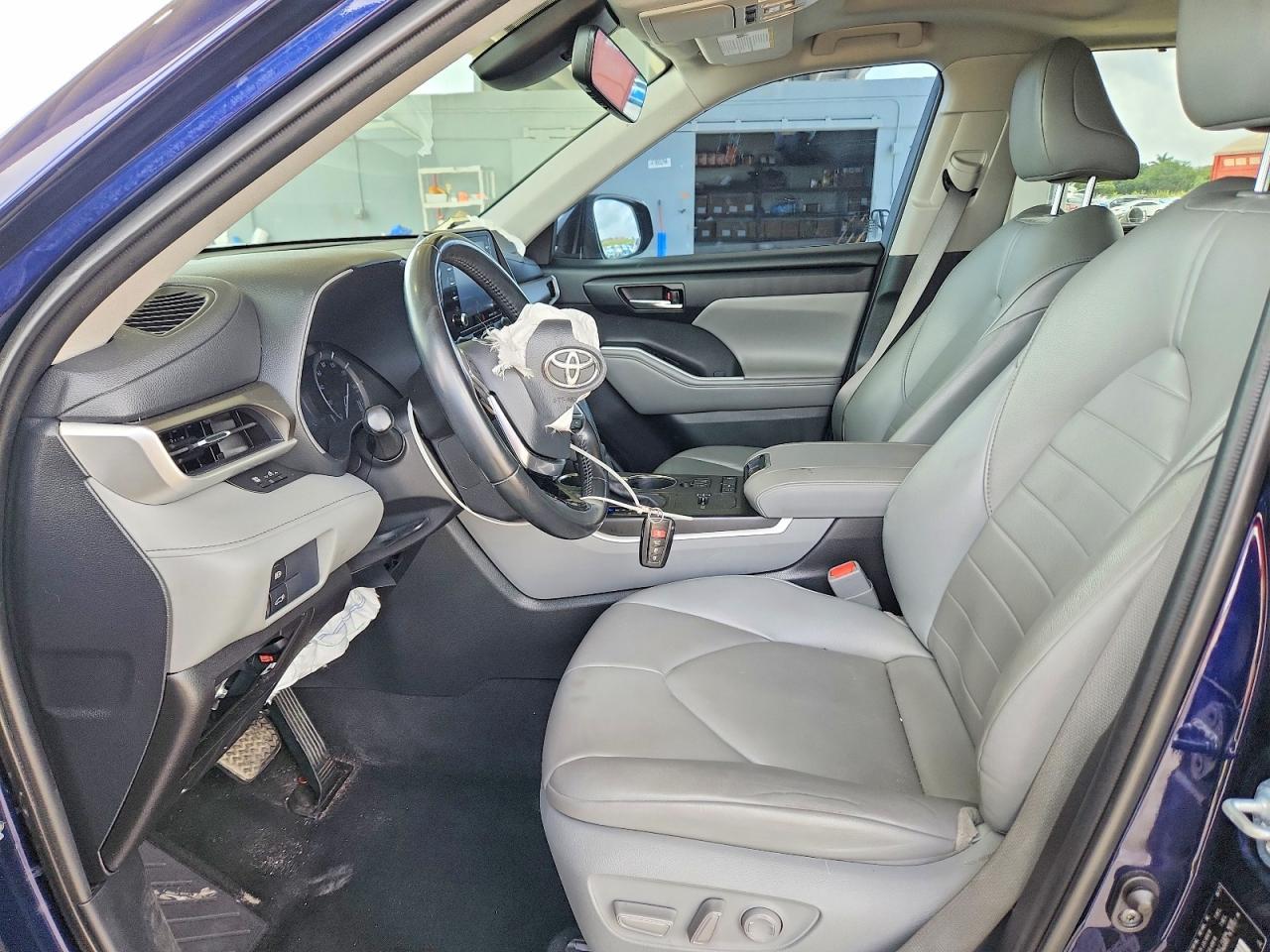 2021 TOYOTA HIGHLANDER