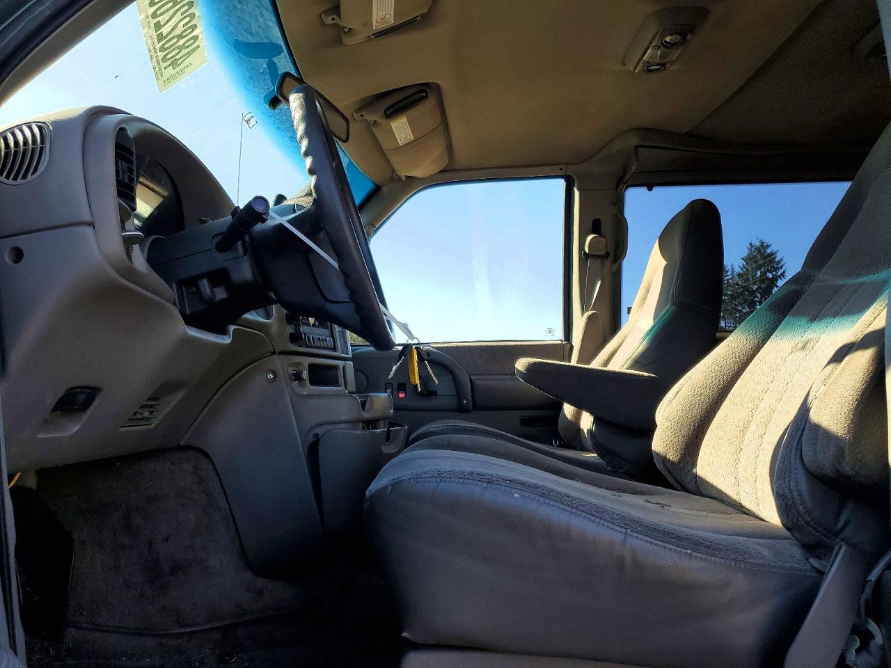 1998 CHEVROLET Astro