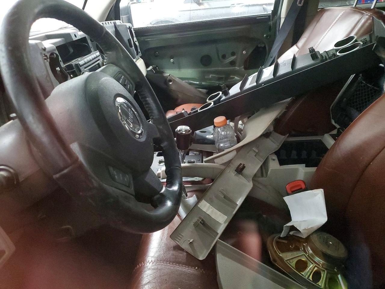 2007 JEEP Commander