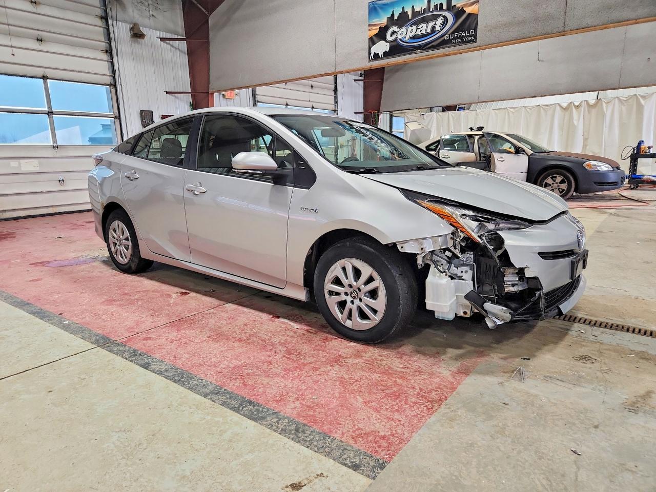 2016 TOYOTA PRIUS