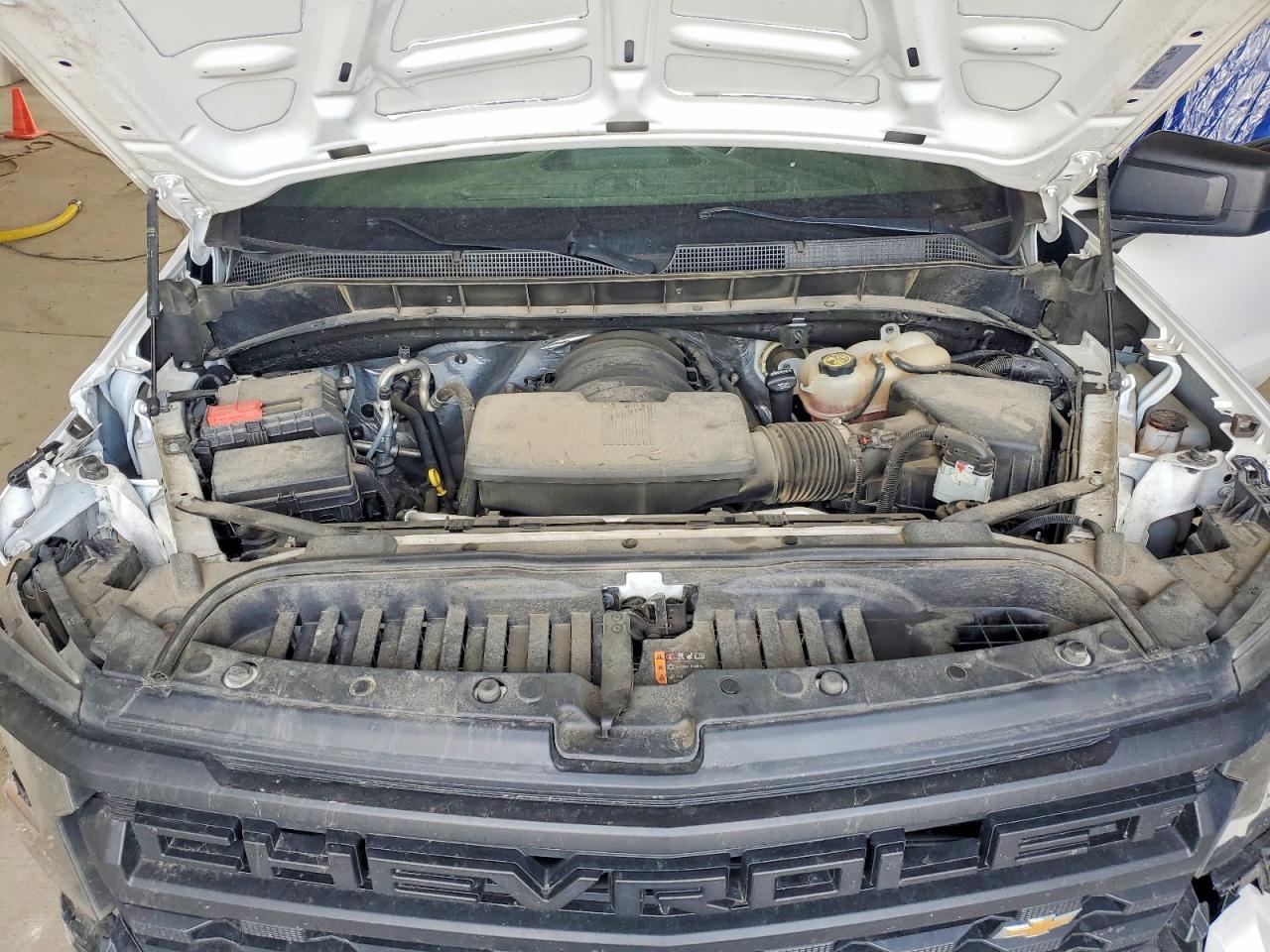 2023 CHEVROLET Silverado