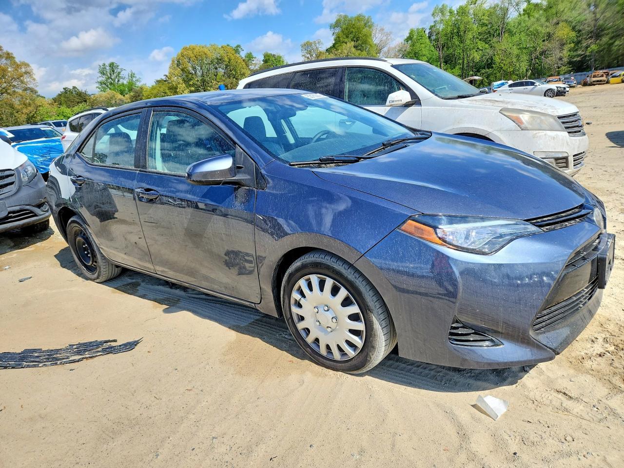 2017 TOYOTA COROLLA