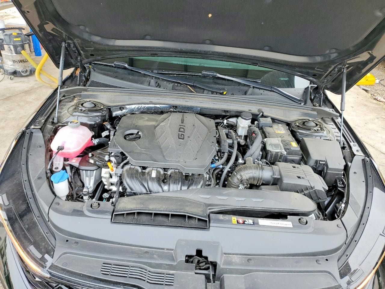 2025 KIA K5
