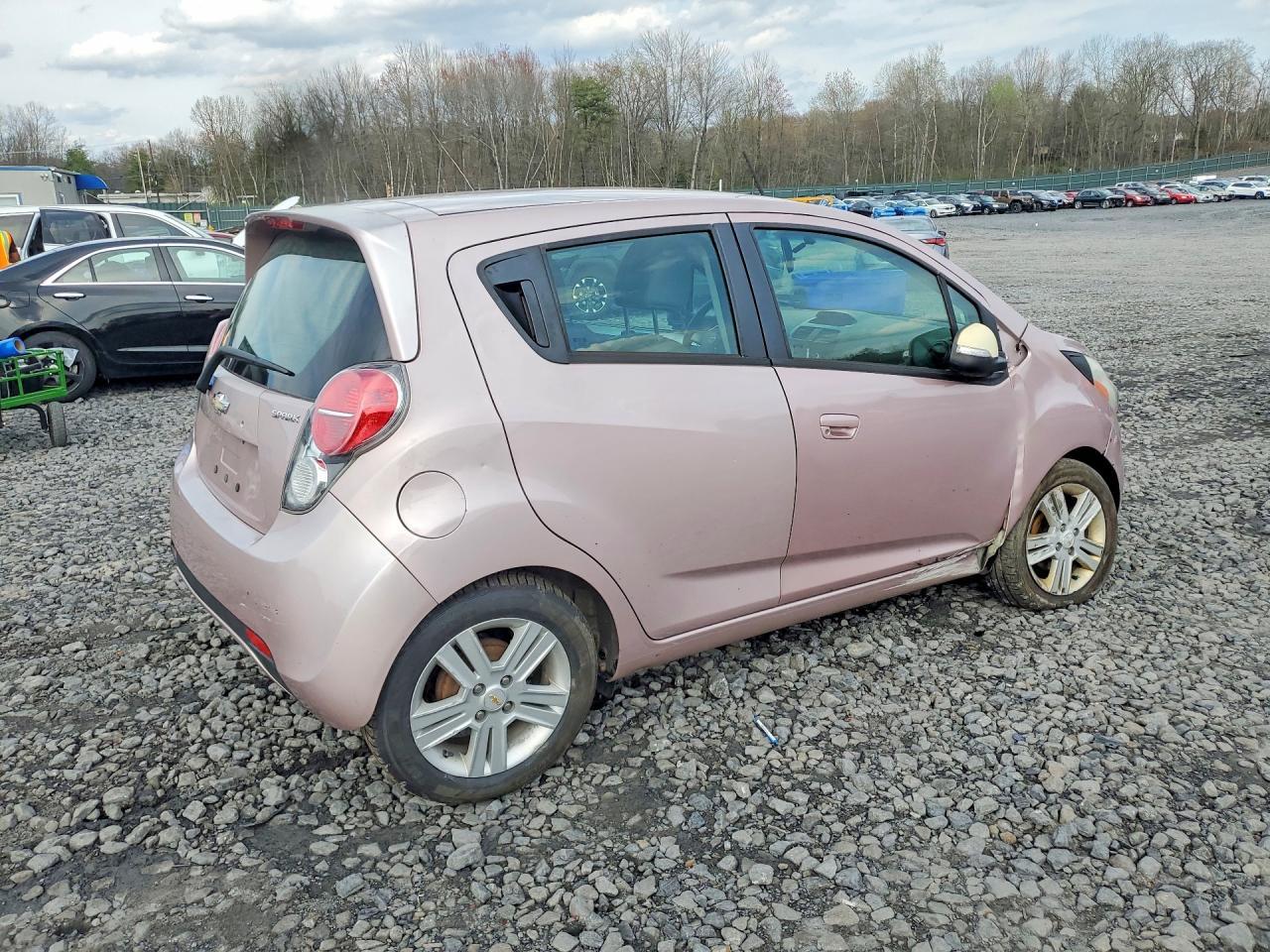 2013 CHEVROLET Spark