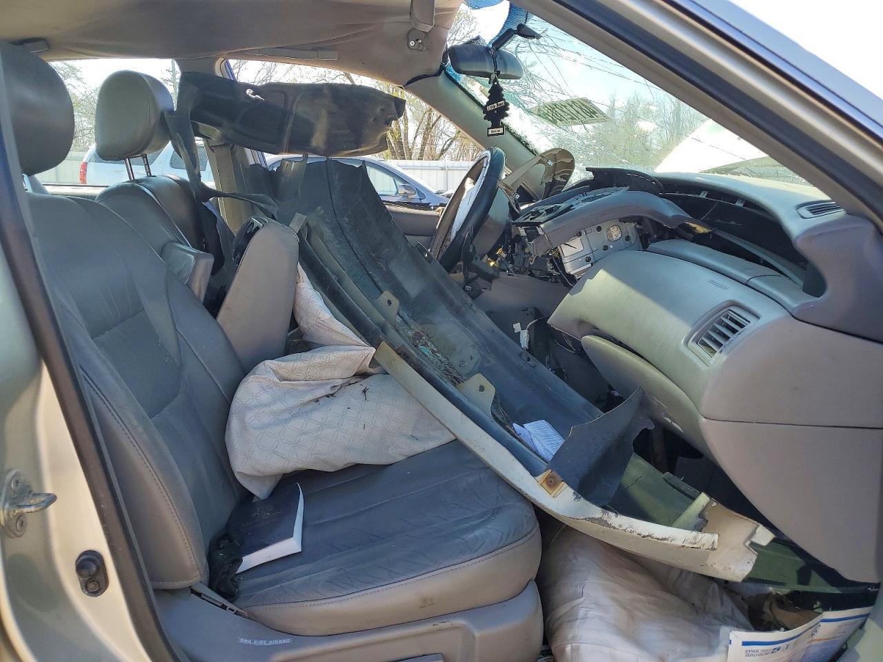 2000 TOYOTA Avalon