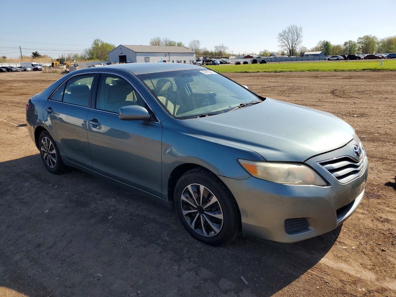 2010 TOYOTA CAMRY