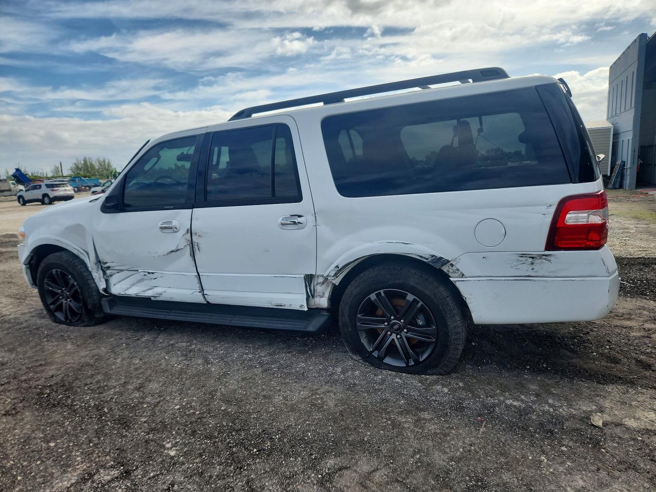 2013 FORD Expedition