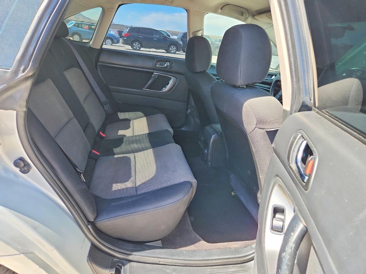 2005 SUBARU Legacy