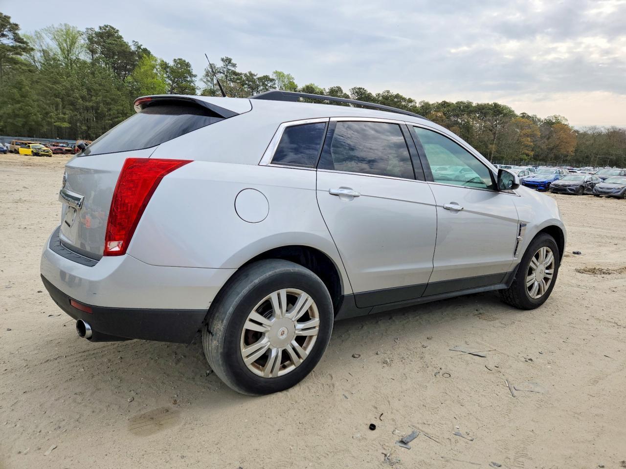 2011 CADILLAC SRX
