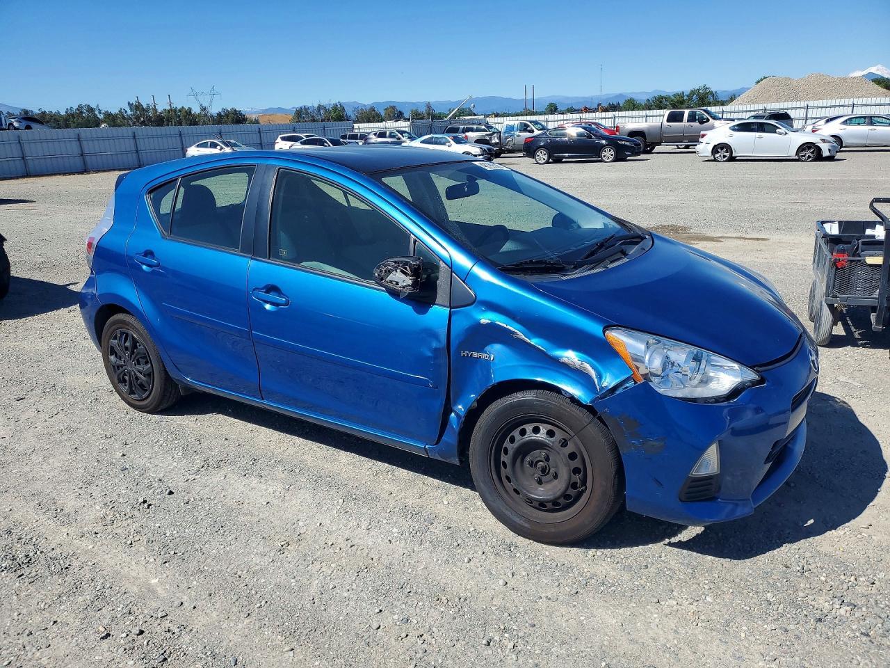2012 TOYOTA Prius c