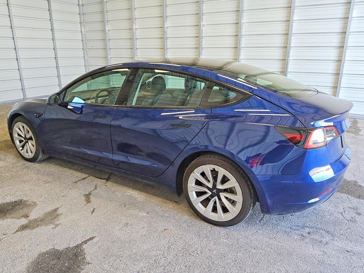 2022 TESLA MODEL 3