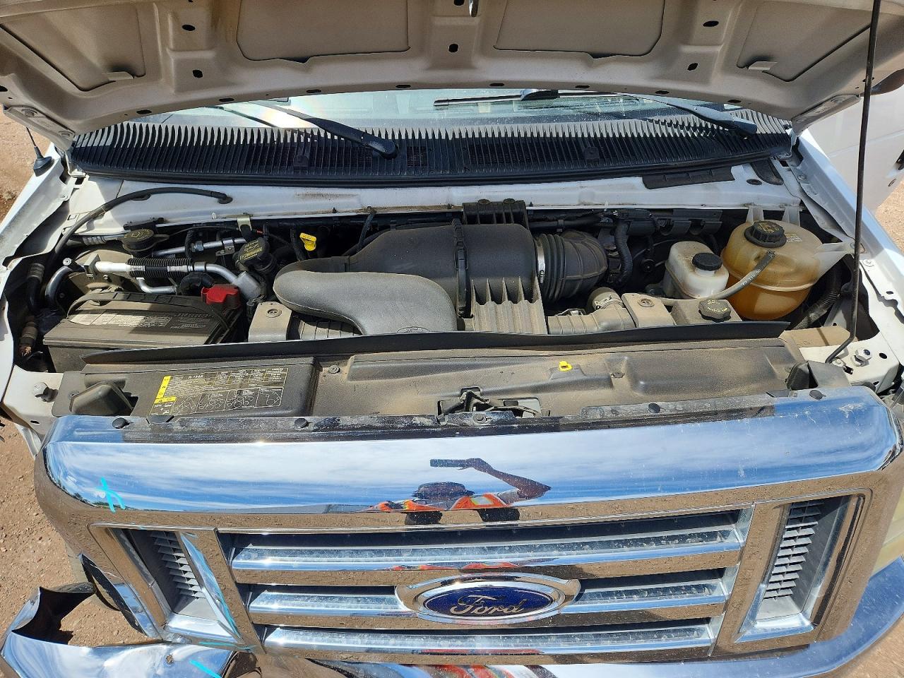 2010 FORD Econoline E350