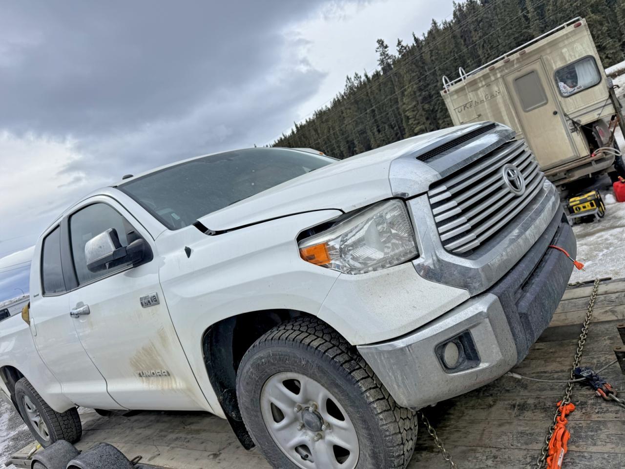 2016 TOYOTA TUNDRA