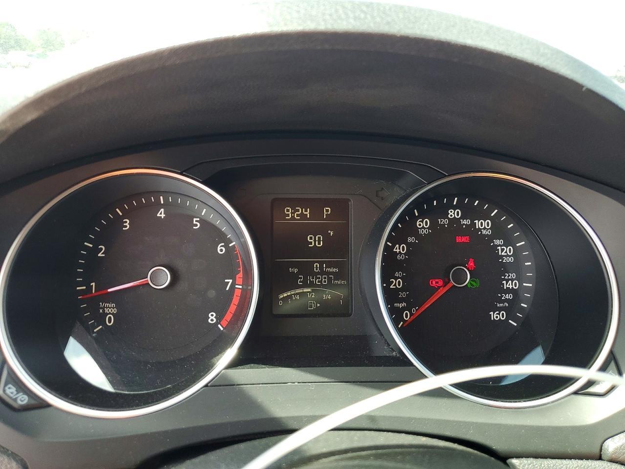 2016 VOLKSWAGEN JETTA