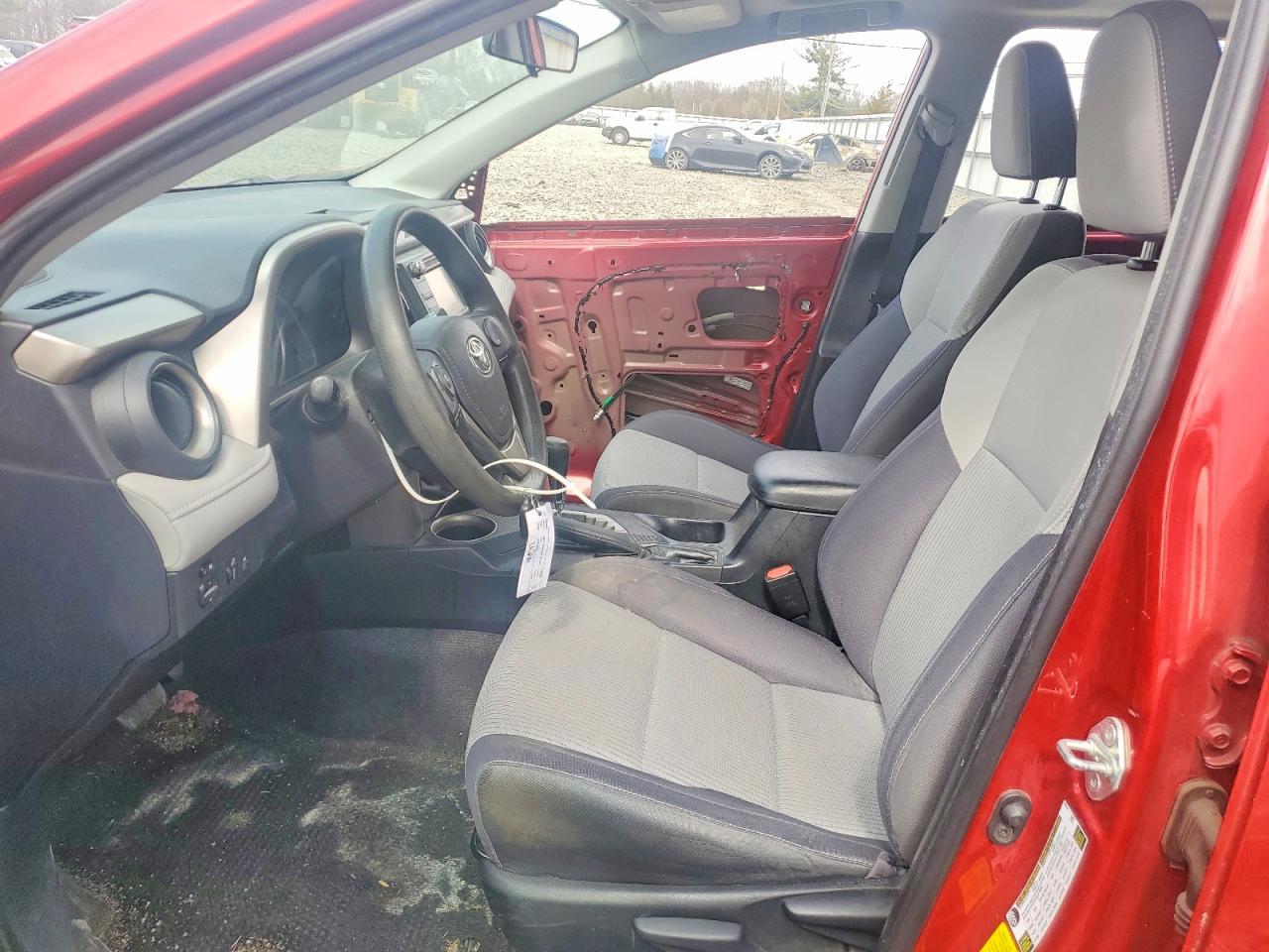 2015 TOYOTA RAV4