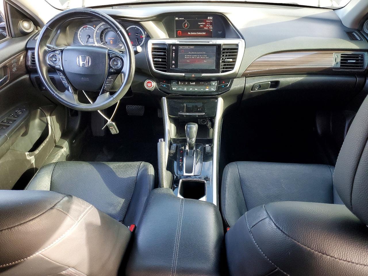 2016 HONDA ACCORD