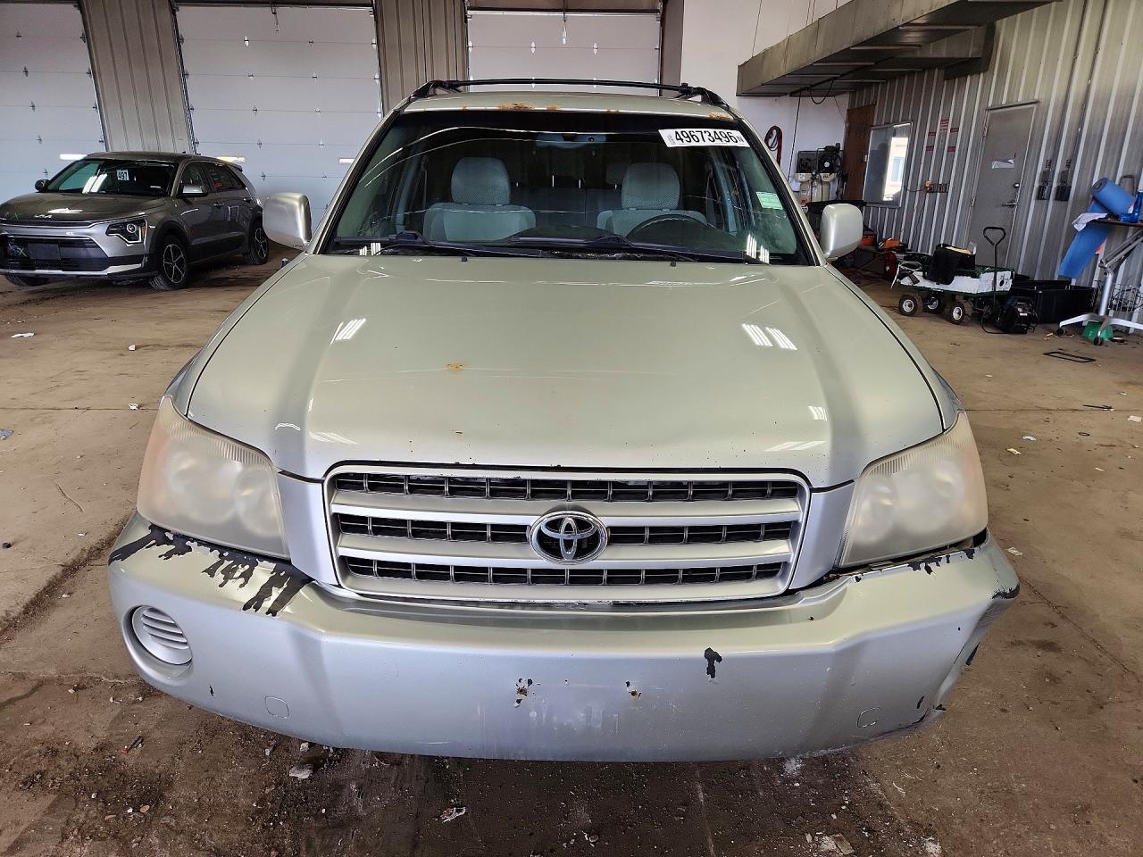 2003 TOYOTA HIGHLANDER