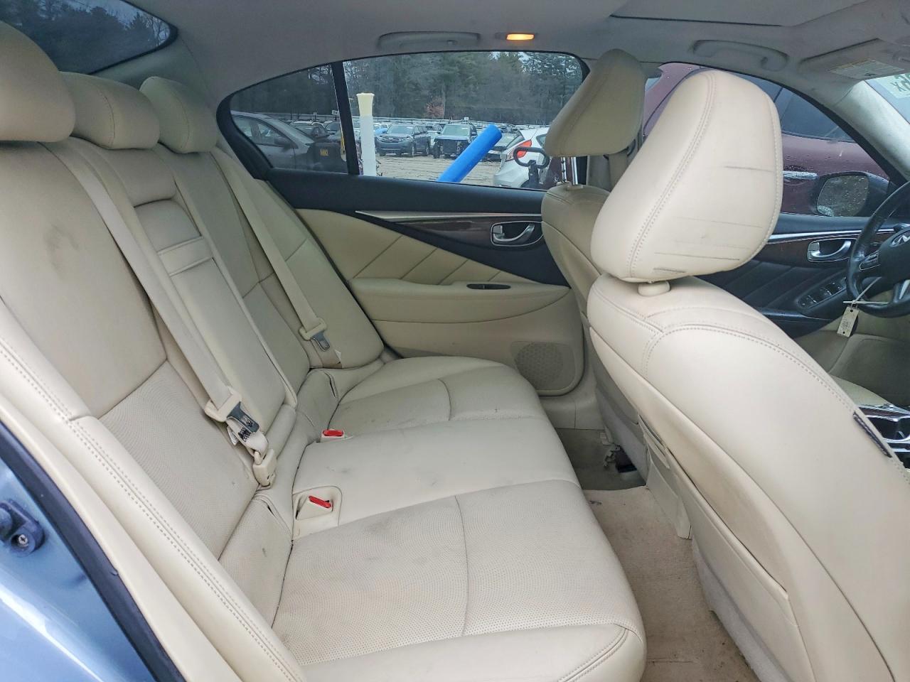 2014 INFINITI Q50