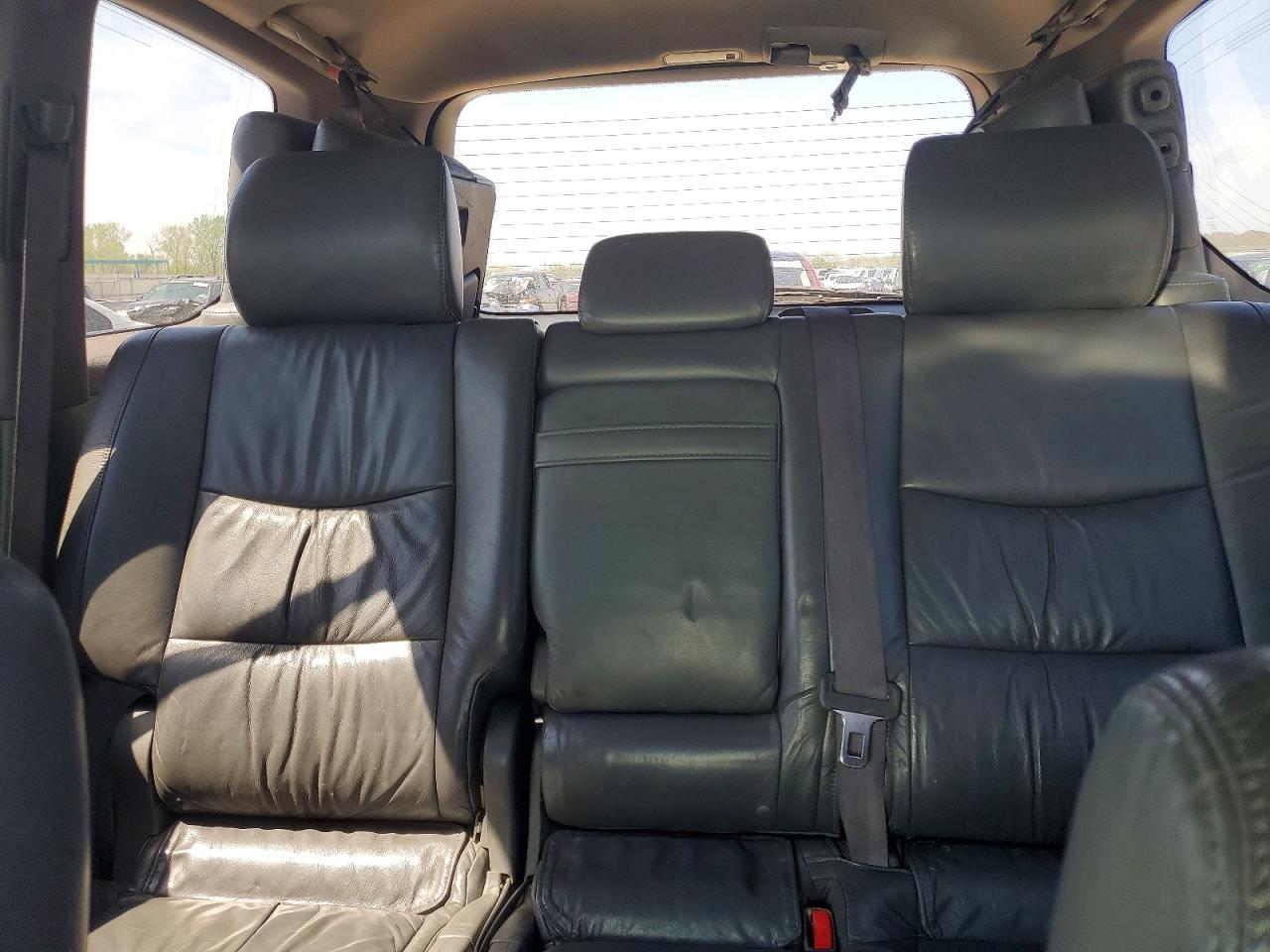 2004 LEXUS Gx 470
