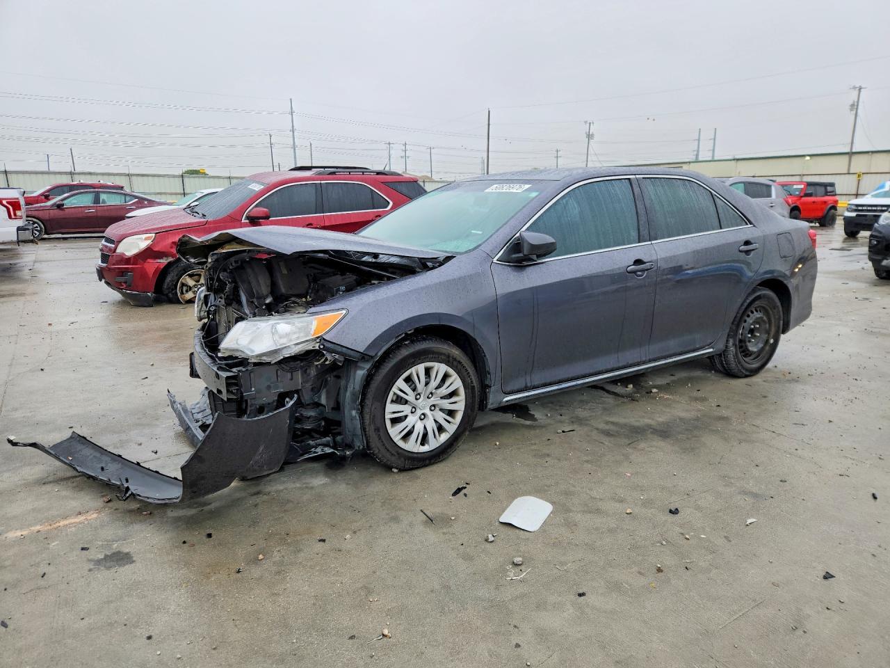 2012 TOYOTA CAMRY