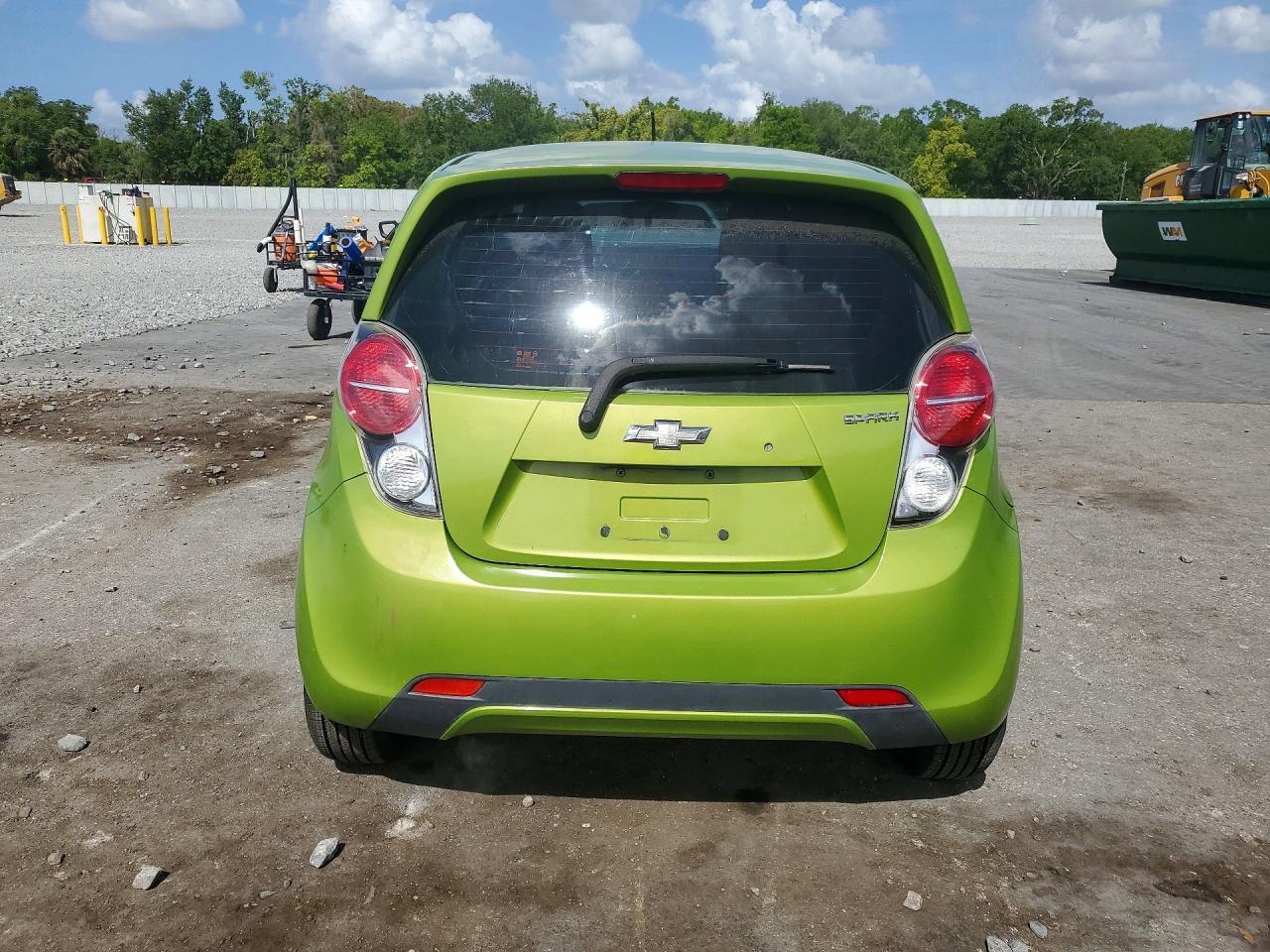 2013 CHEVROLET Spark