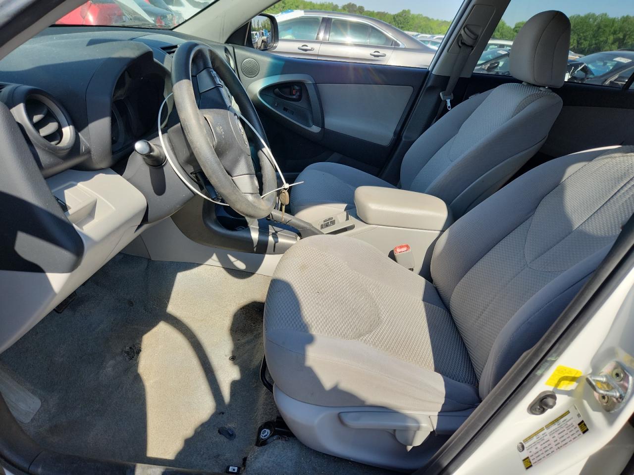2011 TOYOTA RAV4