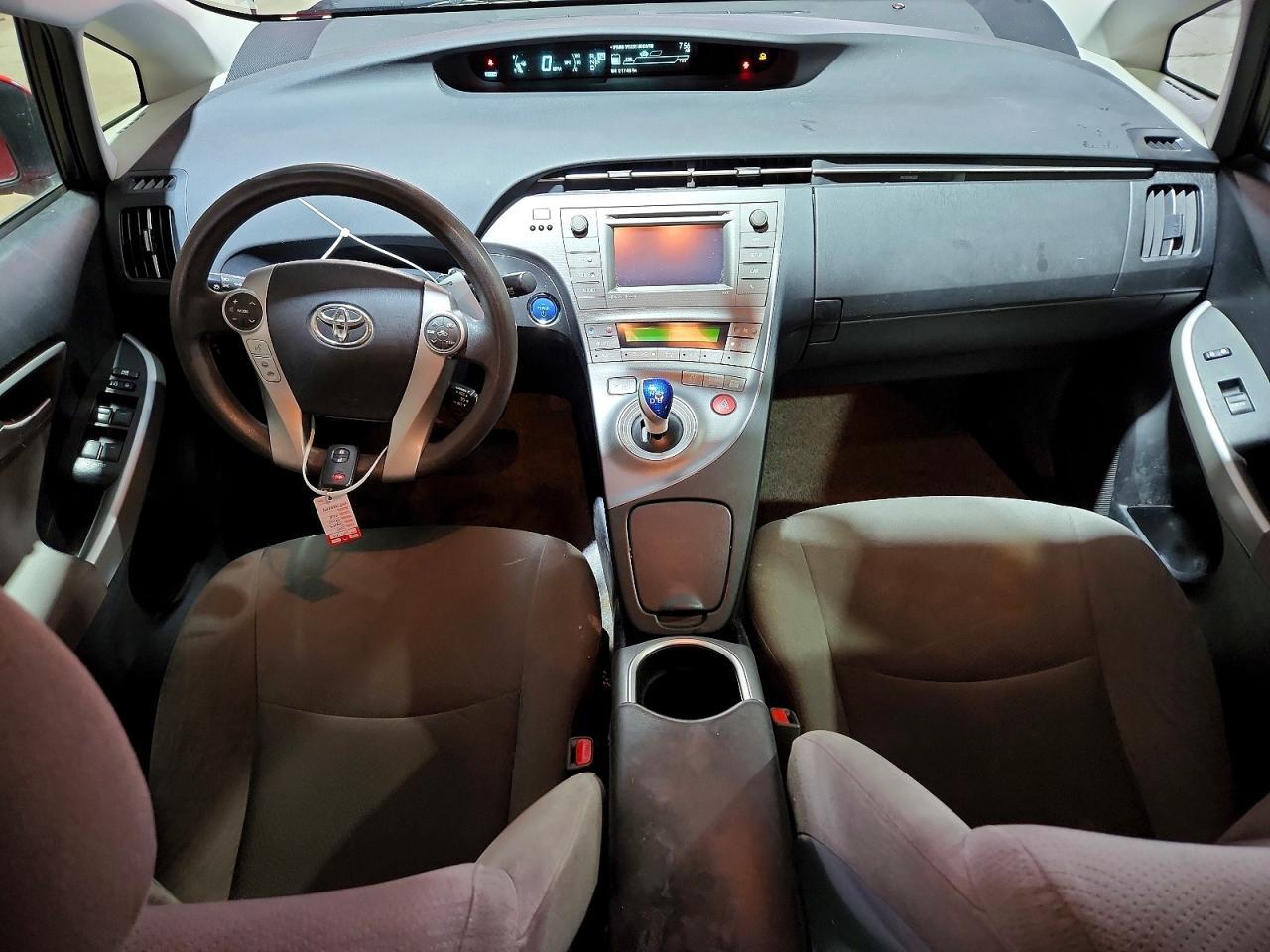 2015 TOYOTA PRIUS