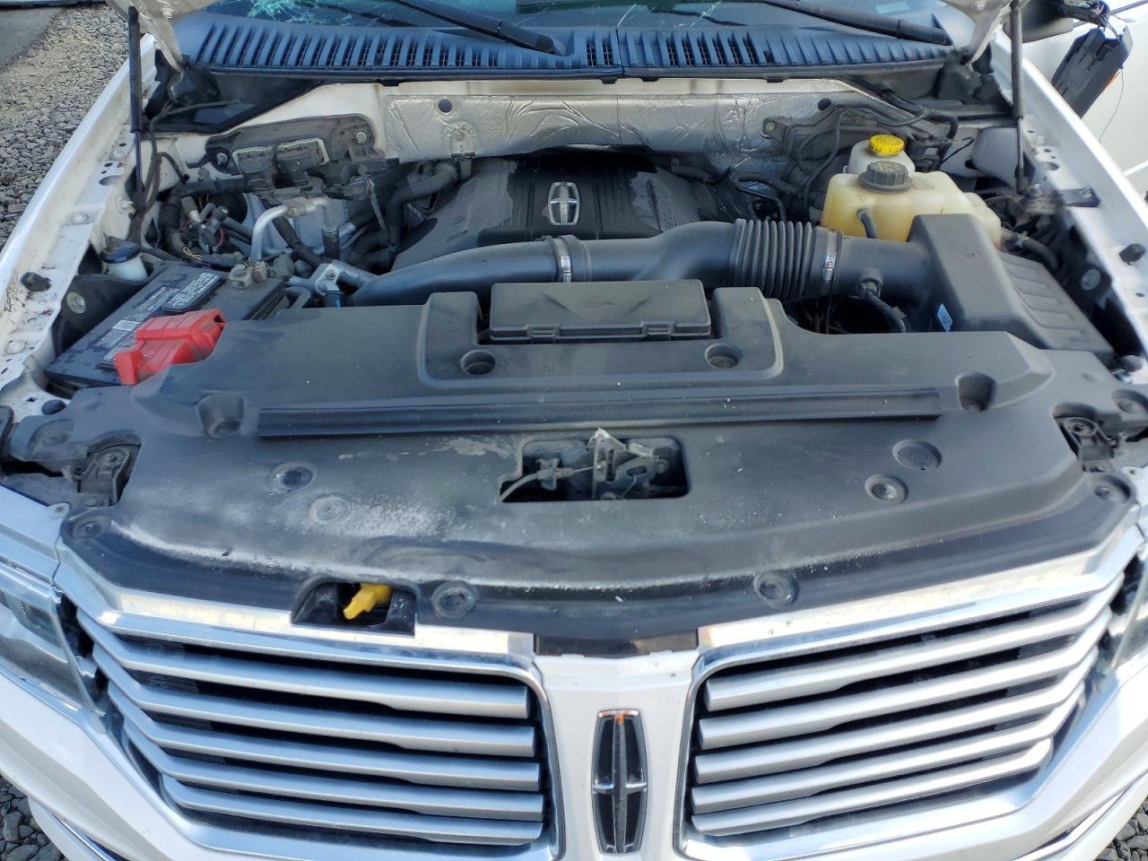 2017 LINCOLN Navigator