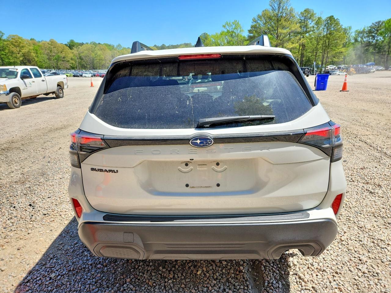 2025 SUBARU FORESTER