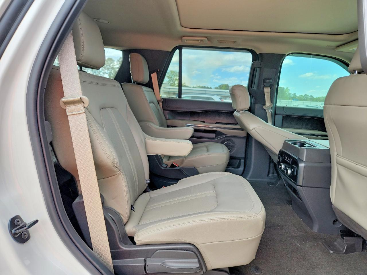 2020 FORD Expedition