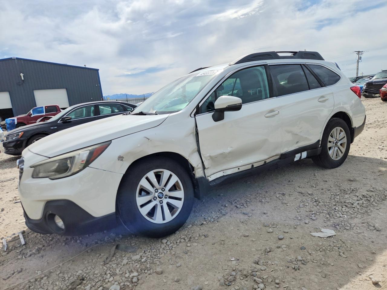 2018 SUBARU Outback