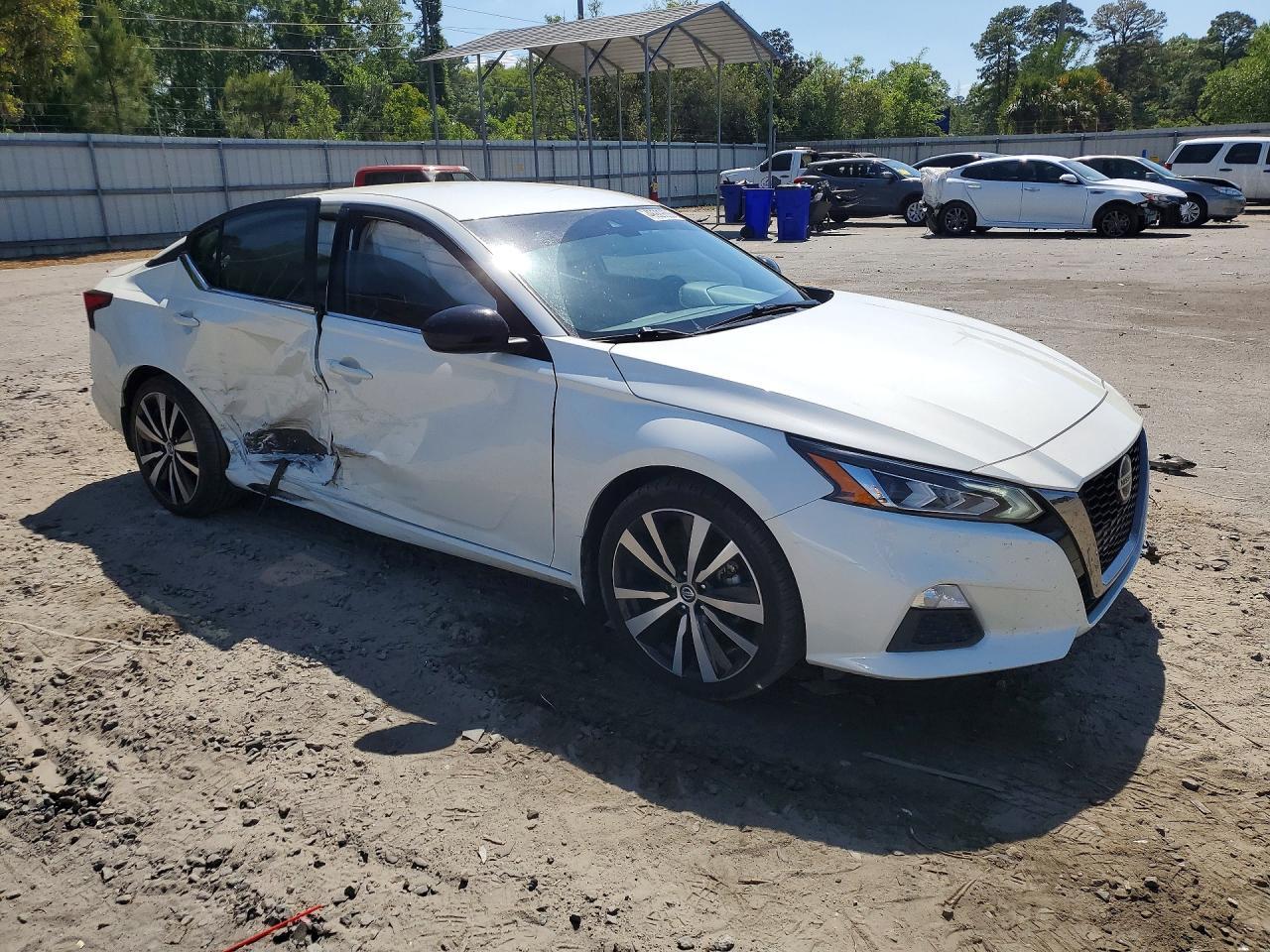 2022 NISSAN ALTIMA