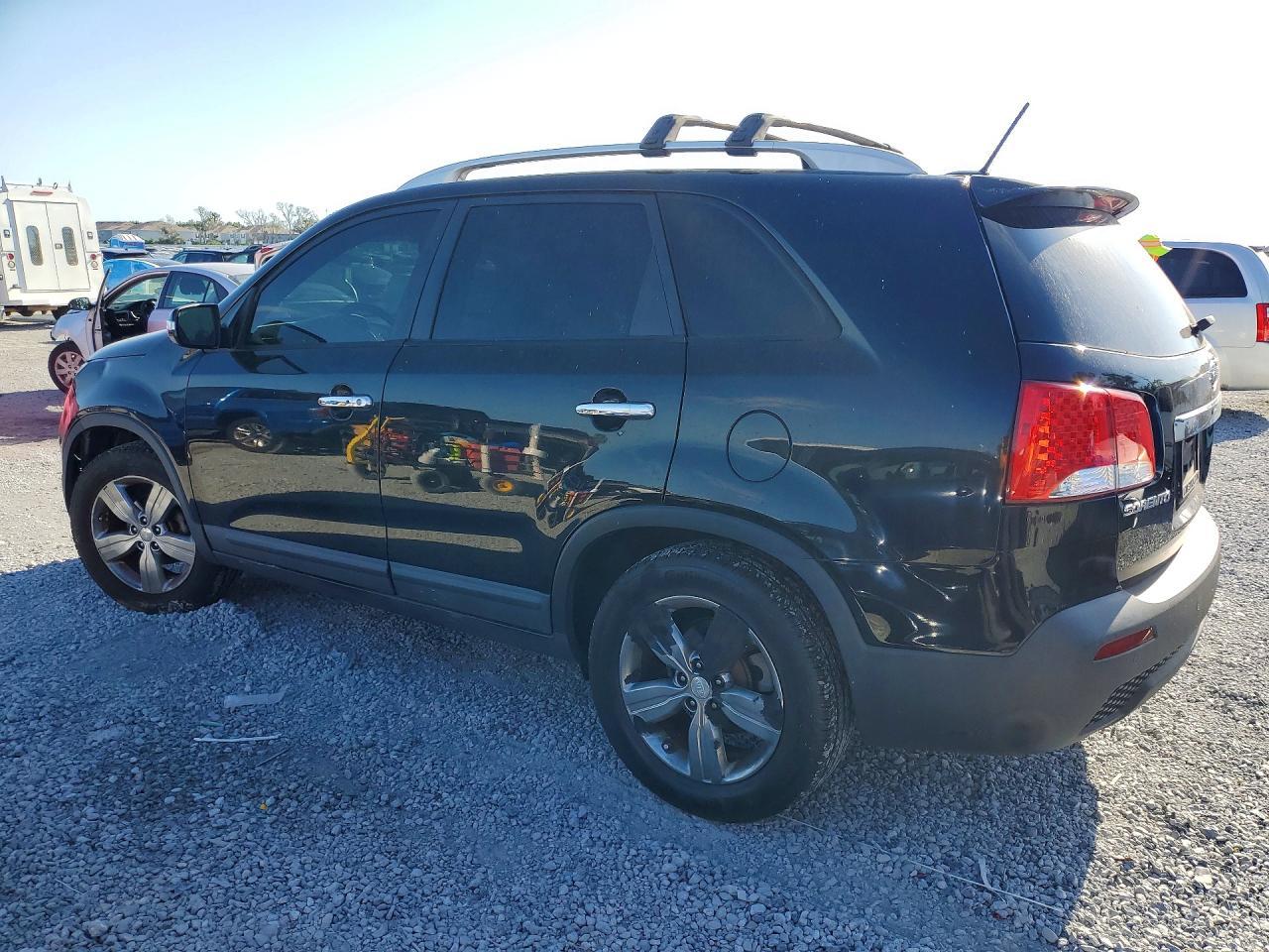 2013 KIA SORENTO