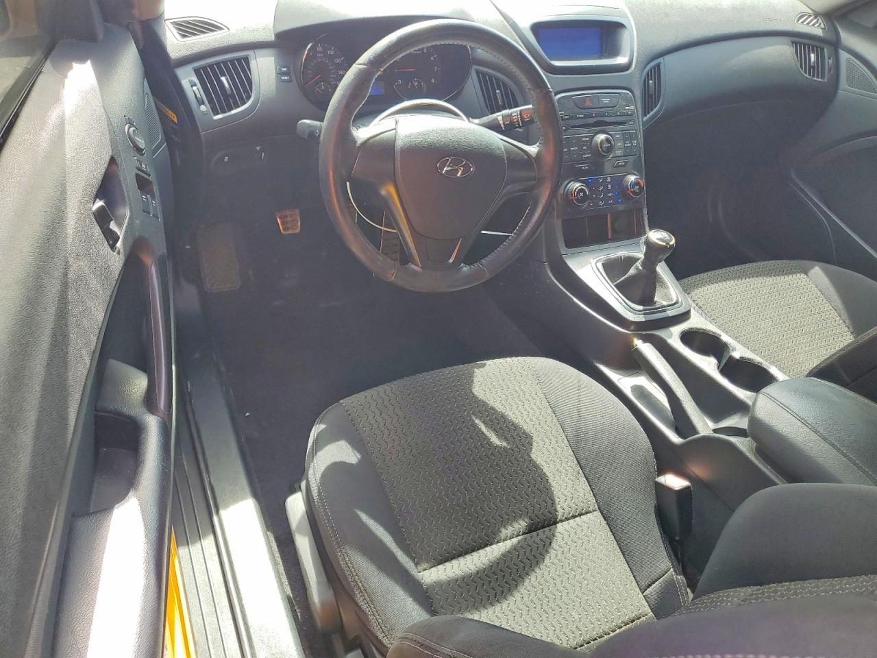 2011 HYUNDAI GENESIS