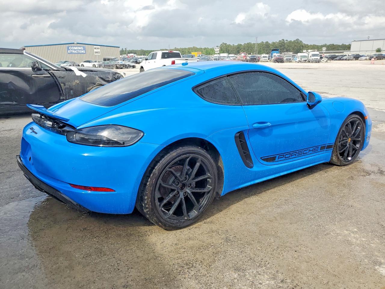 2024 PORSCHE Cayman