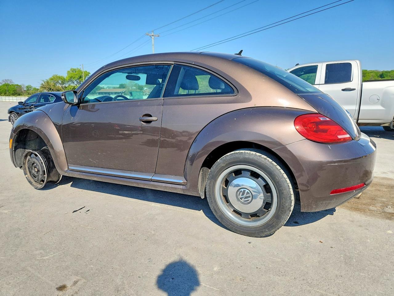 2013 VOLKSWAGEN Beetle
